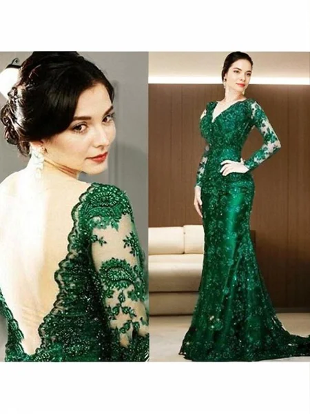 Sheath/Column V-neck Sweep Train Tulle Mother of the Bride Dresses With Appliques Lace