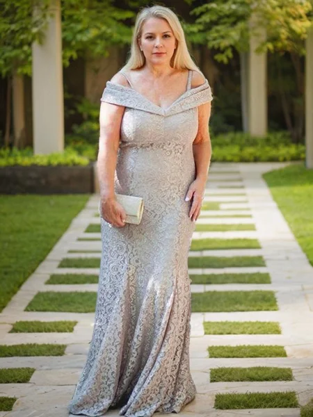 Sheath/Column V-neck Floor-Length Lace Mother of the Bride Dresses