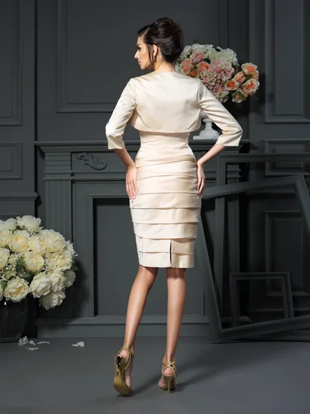 Sheath/Column Strapless Knee-Length Satin Mother of the Bride Dresses With Pleats