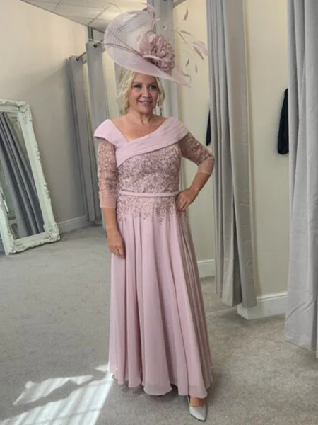 A-Line/Princess Bateau Floor-Length Chiffon Mother of the Bride Dresses With Ruffles