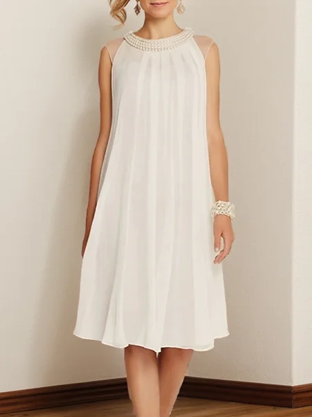 A-line/Princess Chiffon Scoop Sleeveless Knee-Length Mother of the Bride Dress