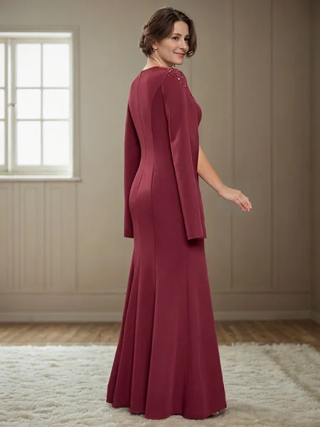 Sheath Scoop Long Sleeves...