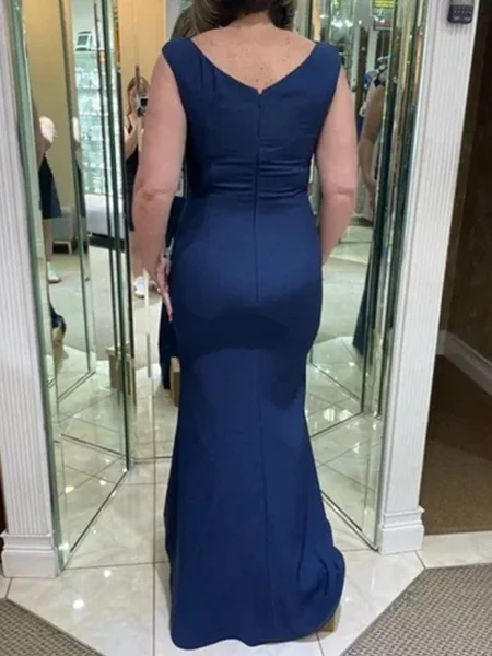 Sheath V-neck Pleated...