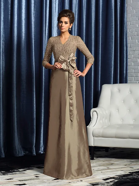 A-Line/Princess V-neck Floor-Length Taffeta Mother of the Bride Dresses With Bow