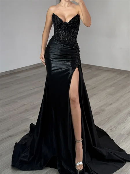 Sheath Sweetheart Appliques...