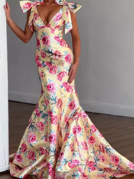 Sheath V-neck Bow Sweep...