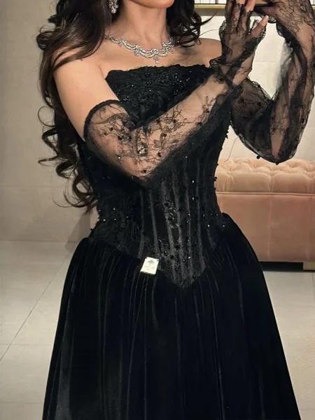 A-line Straight Ruffles...