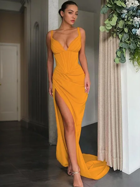 Sheath/Column V-neck Sweep...