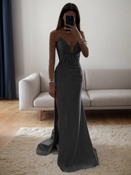 Sheath Sweetheart Appliques...