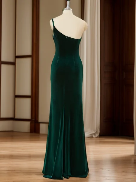 Sheath Velvet One-Shoulder...