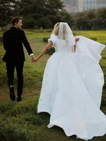 A-Line/Princess Square...