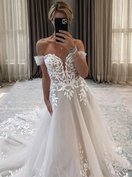 A-line Sweetheart Appliques Lace Chapel Train Tulle Corset Wedding Dress