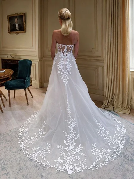 A-line Sweetheart Appliques...