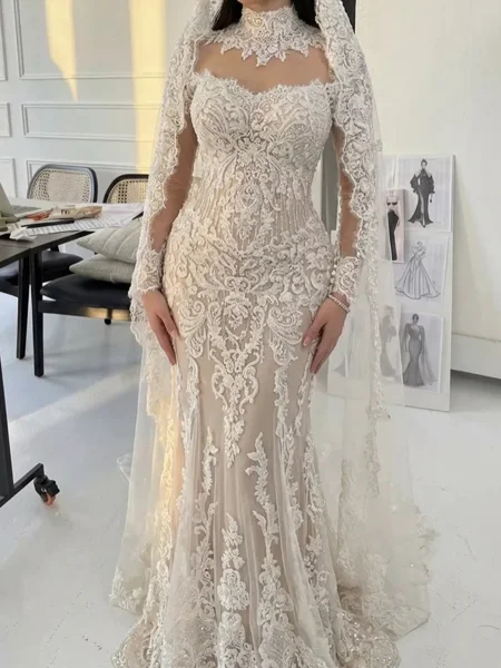 Sheath High Neck Long...