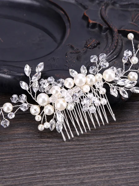 Charming Czech Pearl...