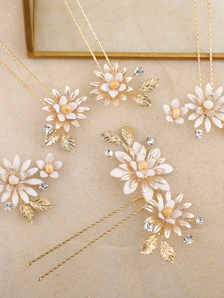 Beautiful Alloy With Flower...