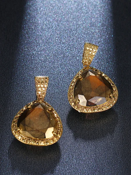 Luxurious Alloy With...