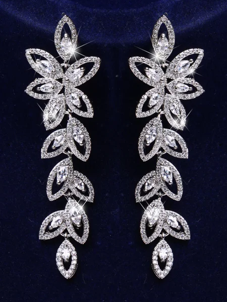 Fascinating Metal With Rhinestone Earrings