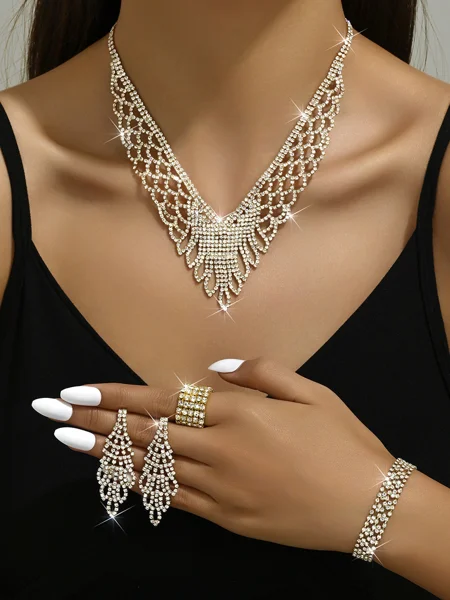 Attractive Alloy With Rhinestone Jewelry Set