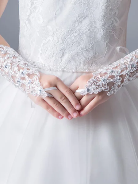 Chic Lace With Rhinestone...