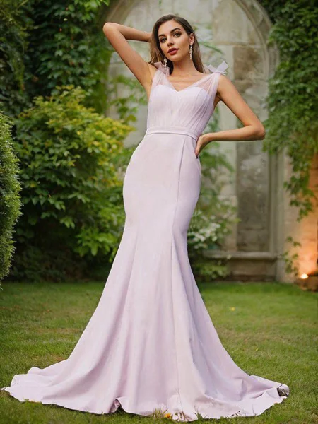 Trumpet/Mermaid Stretch Crepe Ruched V-neck Sleeveless Sweep Train Bridesmaid Dresses
