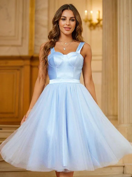 A-Line/Princess Tulle Ruffles Straps Sleeveless Knee-Length Dresses