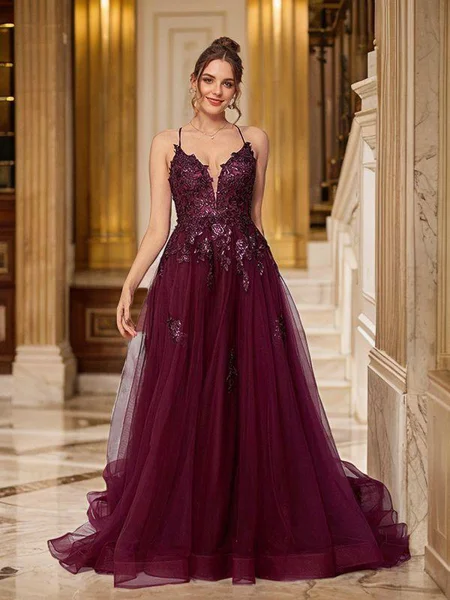 A-Line/Princess Tulle Applique V-neck Sleeveless Court Train Dresses