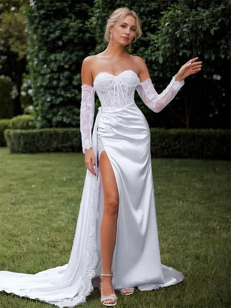 Sheath Appliques Lace Sweetheart Long Sleeves Chapel Train Wedding Dress