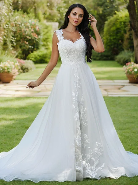 A-Line/Princess Lace Applique Sweetheart Sleeveless Sweep Train Wedding Dresses