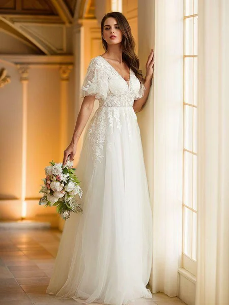A-Line/Princess Tulle Lace V-neck Short Sleeves Floor-Length Wedding Dresses