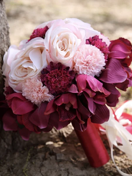 Charming Round Silk Flower Bridal Bouquets