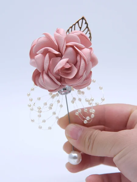 Classic Free-Form Silk Flower Boutonniere(Sold in a single piece)