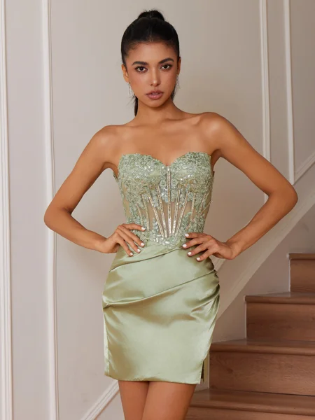 Sheath Appliques Lace...