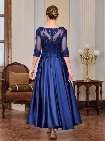 A-line Scoop 1/2 Sleeves...