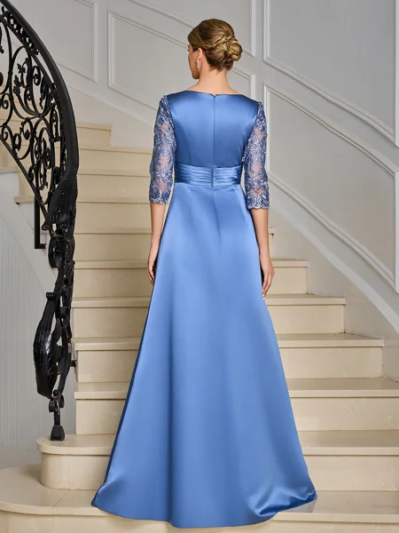 Sheath Scoop 3/4 Sleeves...