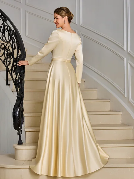 A-line V-neck Long Sleeves...