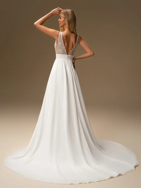 A-line V-neck Sequin Court...