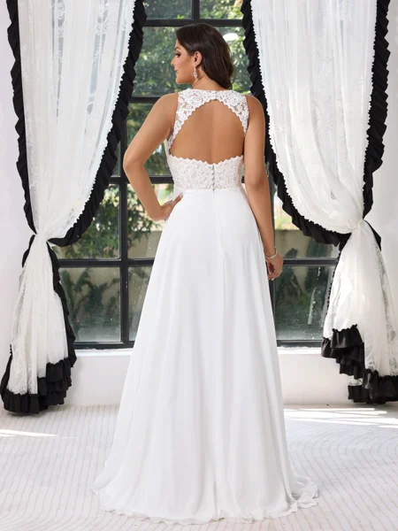 A-line V-neck Appliques...