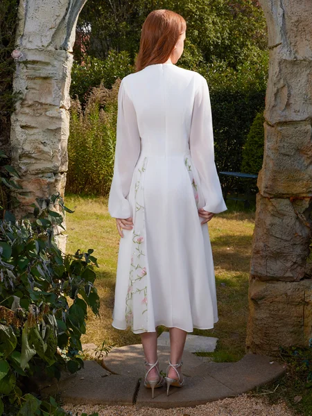 A-line V-neck Long Sleeves...