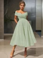  A-line/princess Off-the-Shoulder Tea-length Organza Homecoming Dress 