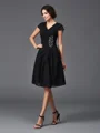 A-Line/Princess V-neck Knee-Length Chiffon Mother of the Bride Dresses With Beading