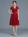 A-Line/Princess V-neck Knee-Length Chiffon Mother of the Bride Dresses With Ruffles