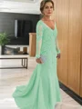 Sheath/Column V-neck Sweep Train Tulle Mother of the Bride Dresses With Appliques Lace
