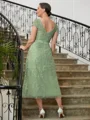 A-Line/Princess Scoop Tea-Length Tulle Mother of the Bride Dresses With Lace