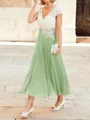 A-Line/Princess V-neck Tea-Length Chiffon Mother of the Bride Dresses With Lace Applique