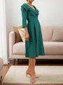 A-line/Princess V-neck Tea-Length Stretch Crepe 3/4 Sleeves Mother of the Bride Dresses