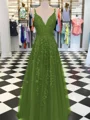 A-Line/Princess V-neck Floor-Length Tulle Prom Dresses With Appliques Lace