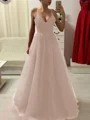 A-Line/Princess Spaghetti Straps Floor-Length Tulle Prom Dresses With Appliques Lace