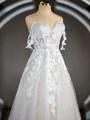 A-Line/Princess Off-the-Shoulder Chapel Train Tulle Wedding Dresses with Appliques Lace