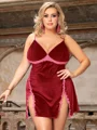 Pretty Plus Size Velvet Pajamas